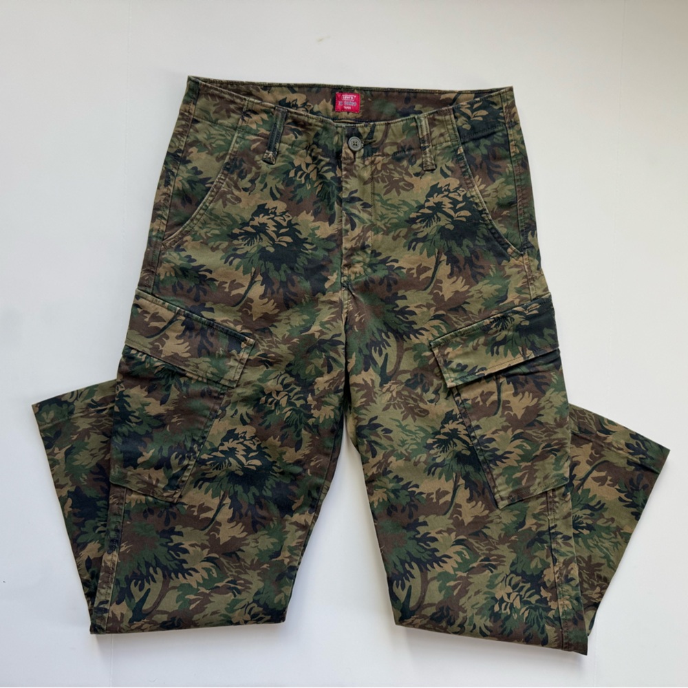 Levi’s XX Taper Camouflage Cargo Pants